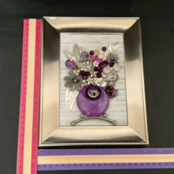 PICTURE FRAME With Bouquet Flowers Pewter Frame Purple Silver Flowers 5x7 - Picture 5 of 5